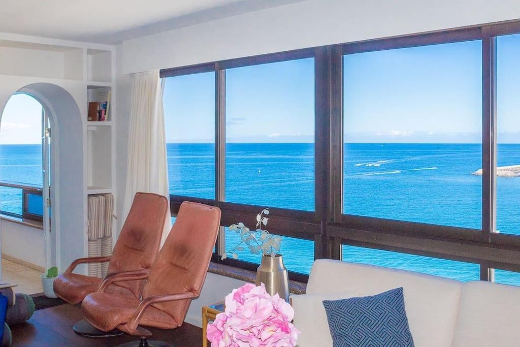 100 M2 Penthouse On The Beach. باتالاباكا المظهر الخارجي الصورة