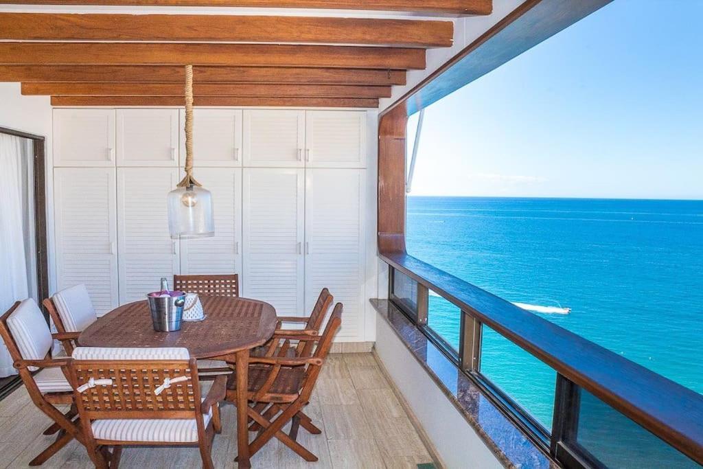 100 M2 Penthouse On The Beach. باتالاباكا المظهر الخارجي الصورة